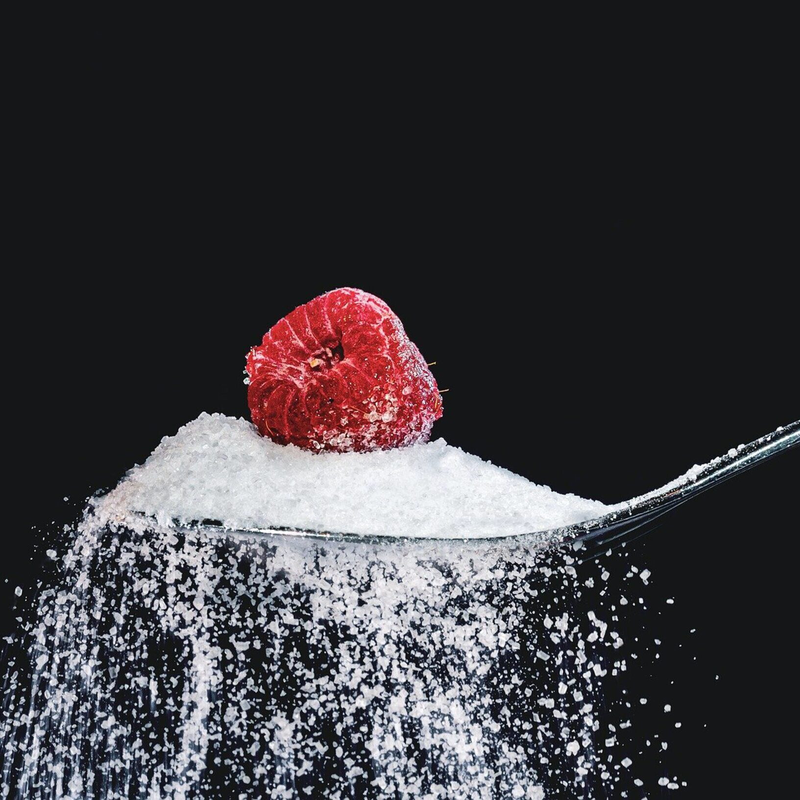 20 Ways That Excess Sugar Makes You Gain Weight & Fat